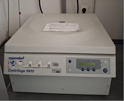 Eppendorf Centrifuge 5810
